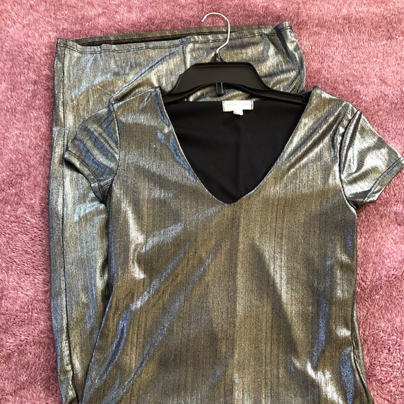 Silver Metallic Dress - Picture 6 of 8